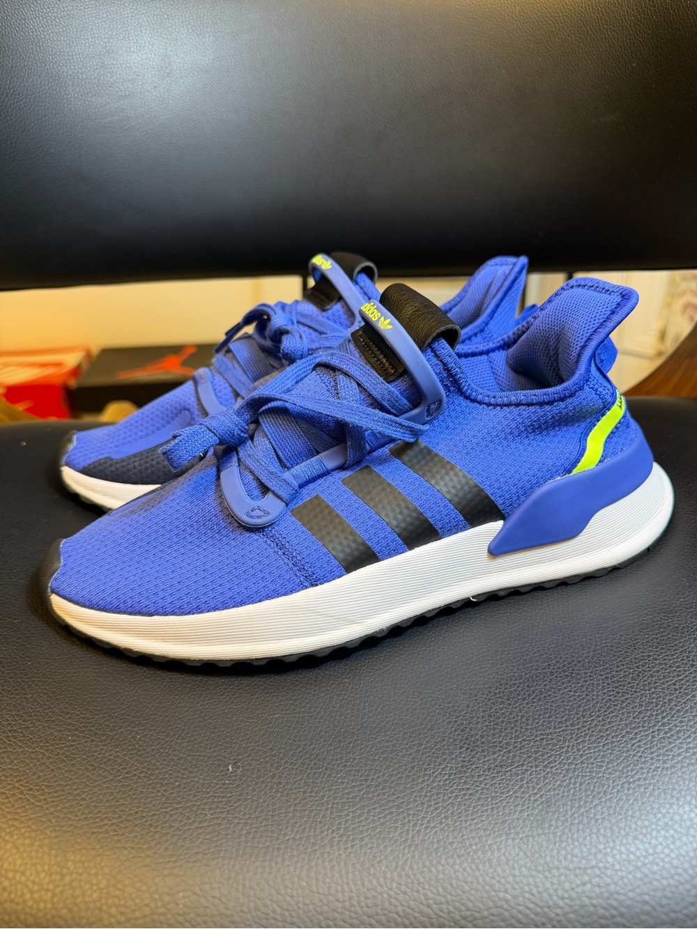Adidas U_Path Run J 'Active Blue' lifestyle sneakers (SKU: EE7433) Size 6.5